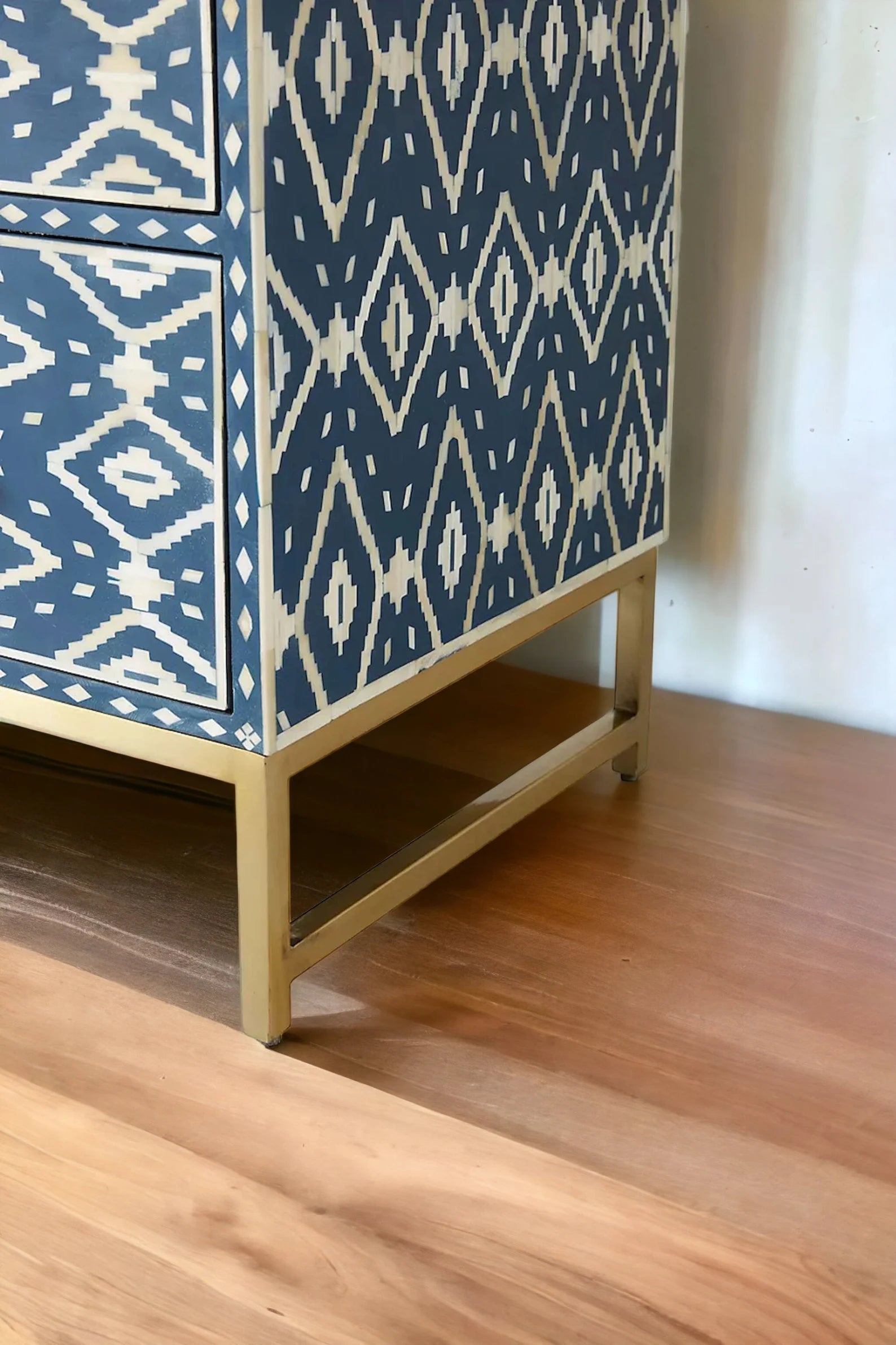 Bone Ikat Inlay 3 Drawers Chest of Drawers, Bone Inlay Drawers Dresser, Bone Inlay Chest of Drawers, Bone Inlay Furniture Sideboard Unit