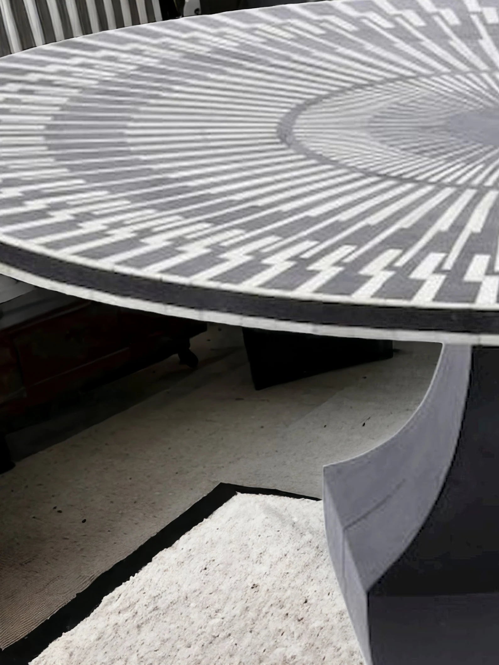 Handmade Bone Inlay Floral Design Dining Table, Bone Inlay Floral Round Dining, Bone Inlay Furniture, Bone Inlay Wooden Modern Dining Table