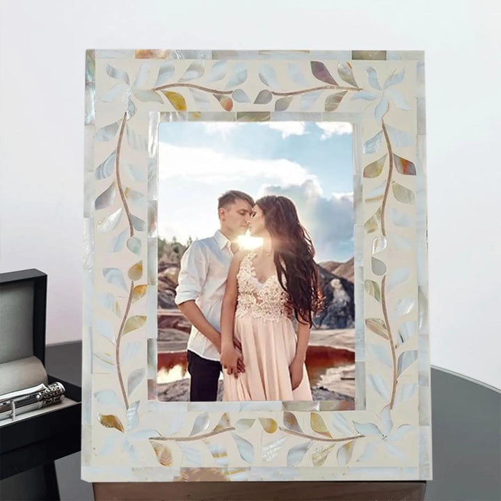 Beautiful Handmade Mother of Pearl Floral Pattern Photo Frame