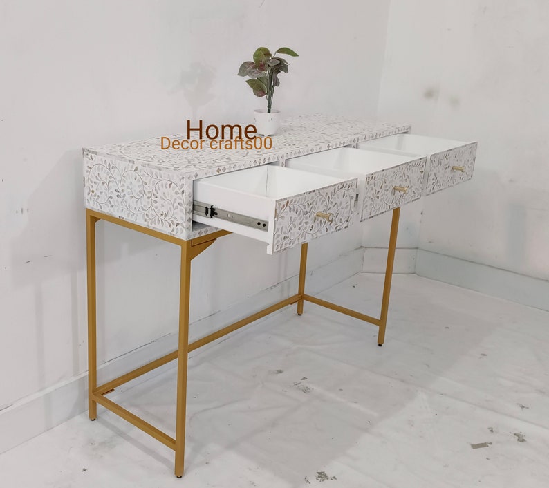 Indian handmade mother of pearl Inlay Console Table, 3 Drawer Floral Design console
